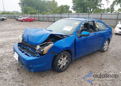 2010 Ford Focus Se z USA, uszkodzony, nr VIN 1FAHP3CN7AW149534